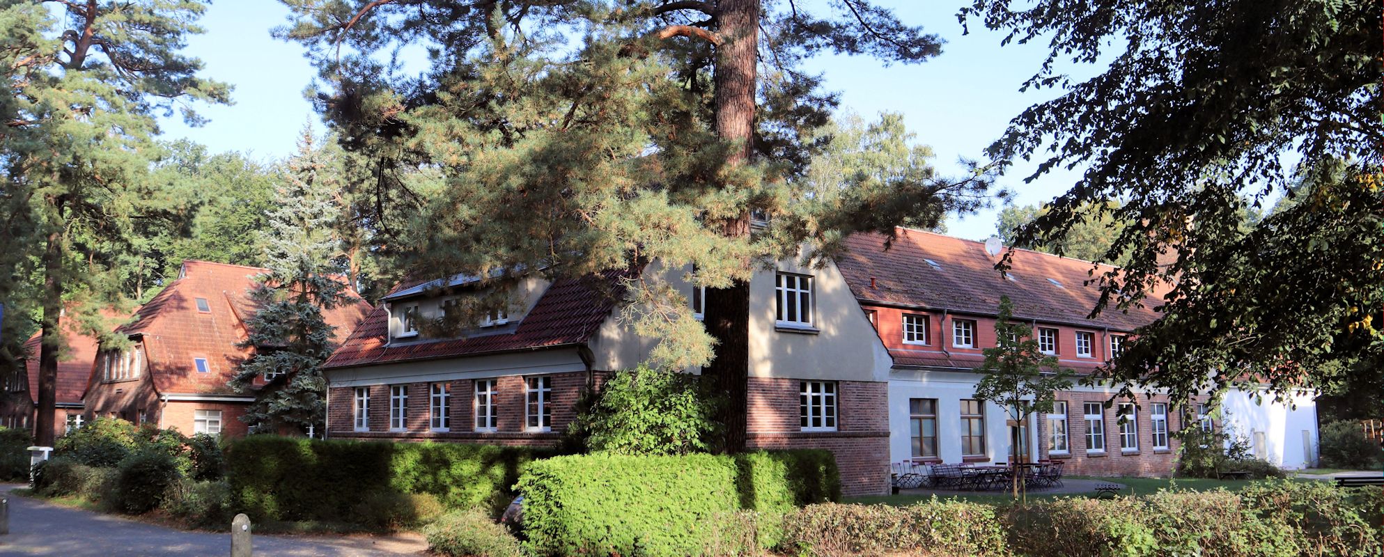 älteste Häuser im „Hoffnungtal Lobetal” - heute „Hoffnungstaler Stiftung Lobetal” - nahe Bernau