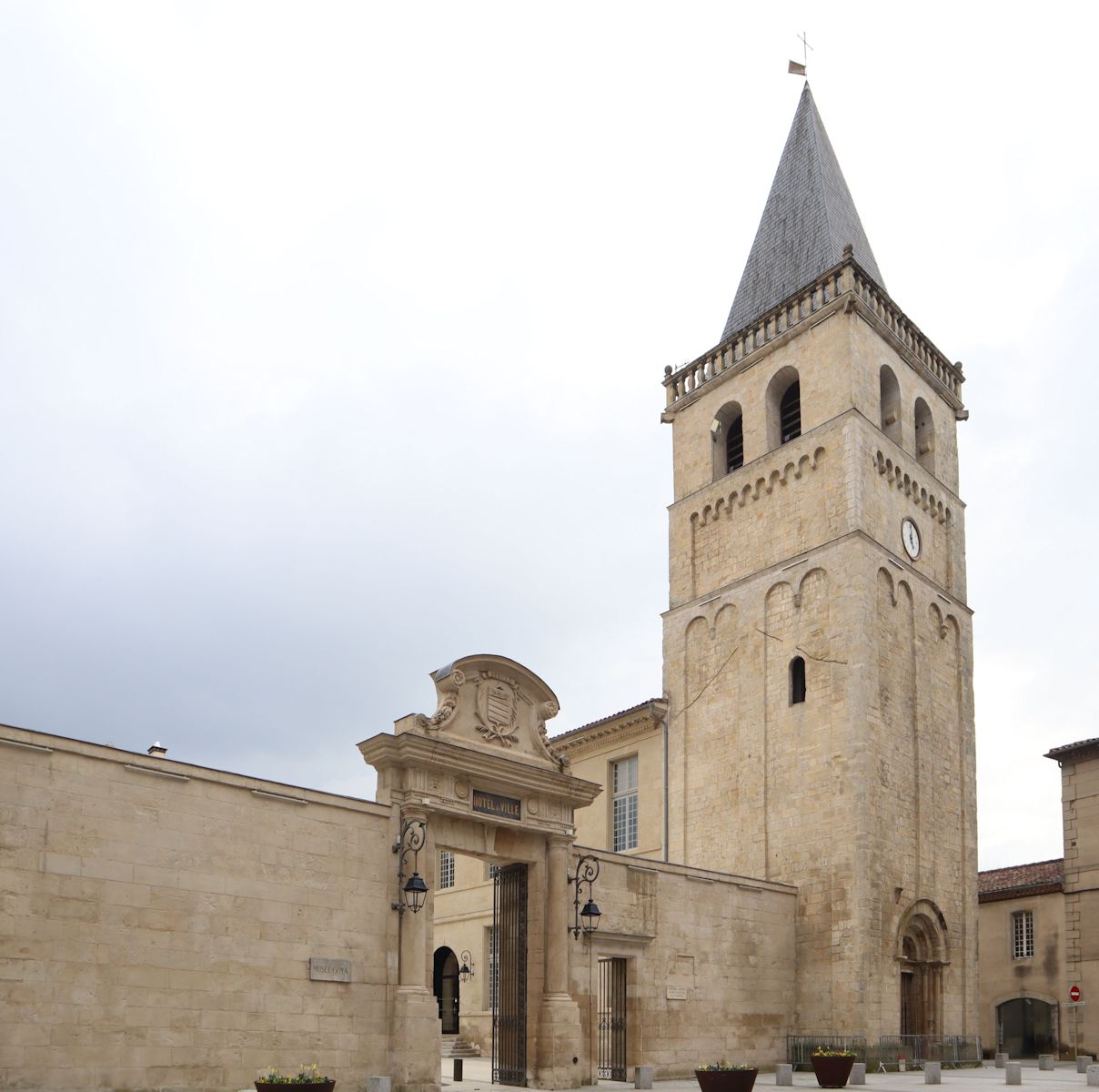 ehemalige Burg, später Bischofspalast, heute Museum Goya in Castres