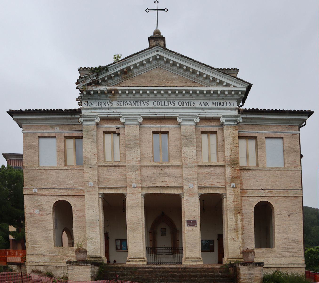 Sanktuarium San Pacifico bei San Severino Marche