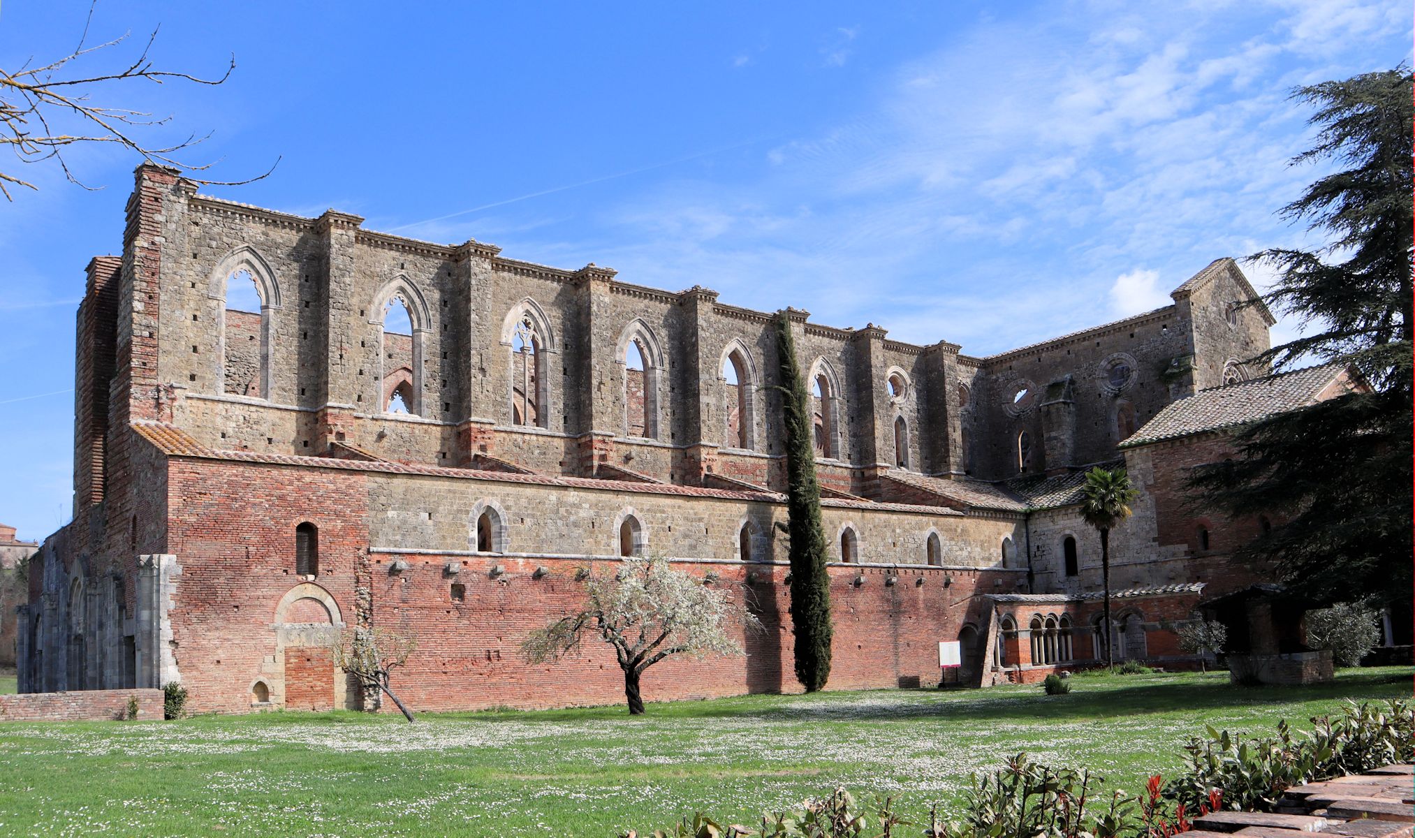 Ruine der Abtei San Galgano