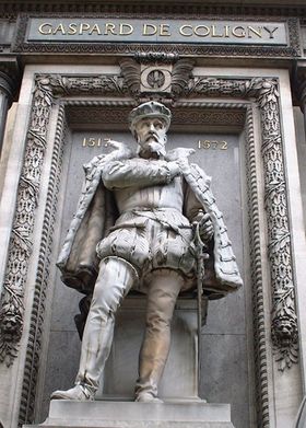 Statue in der Rue de Rivoli in Paris