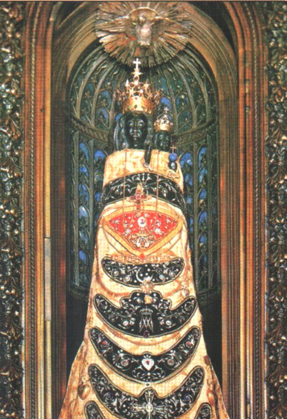 Statue der Madonna in ihrem Haus in Loreto