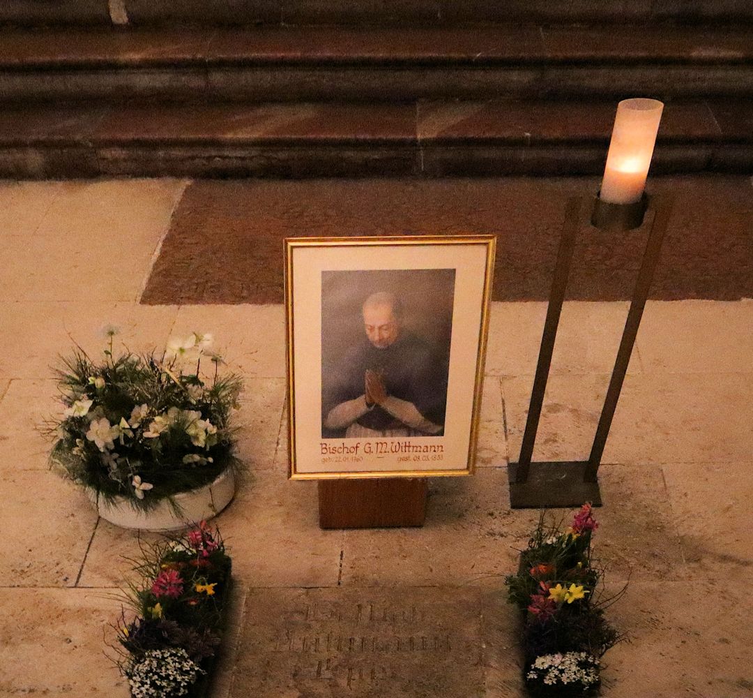 Georg Michael Wittmanns Grab im Dom in Regensburg
