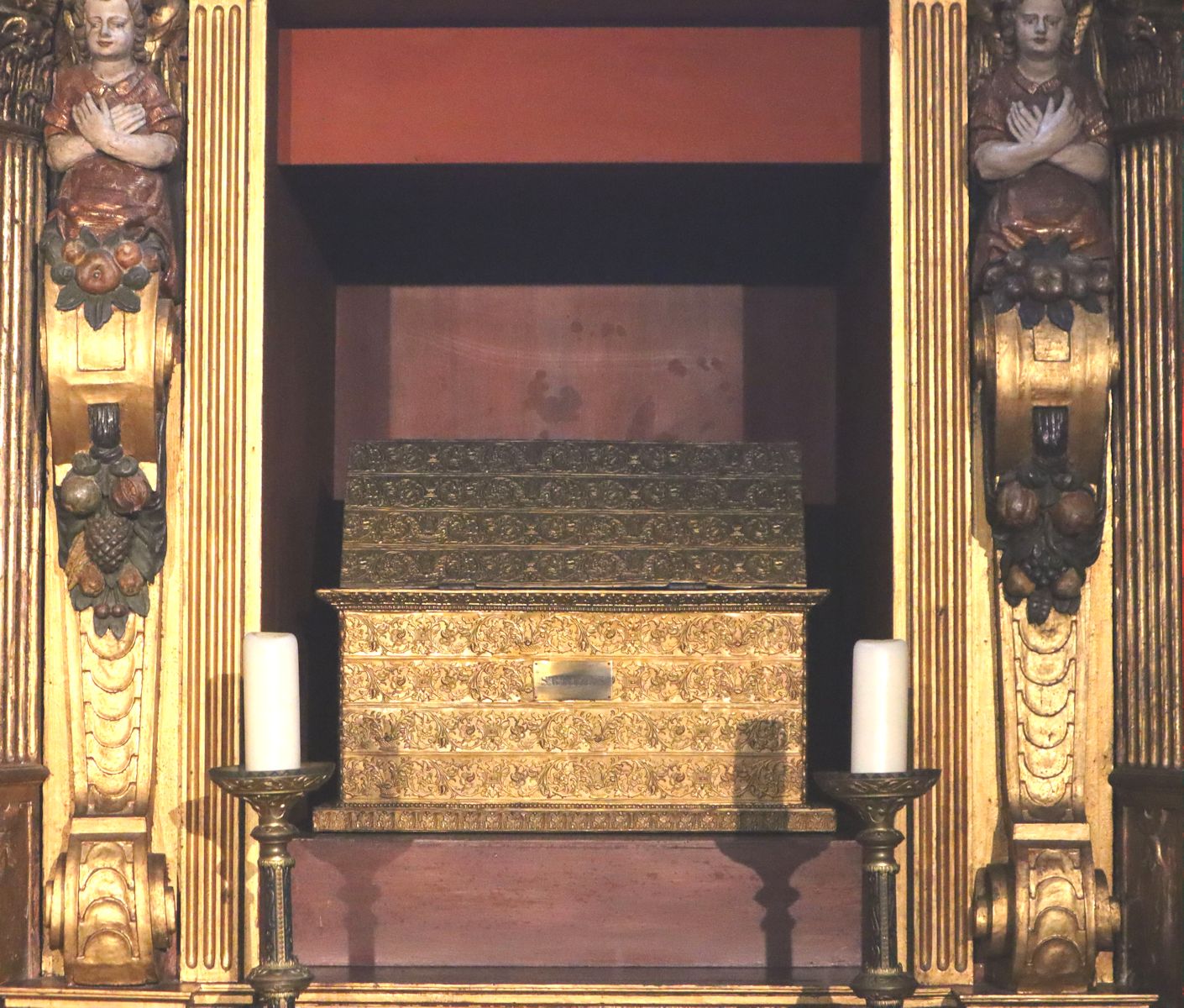 Reliquiar in der Georg geweihten Kapelle in der Basilika Saint-Sernin in Toulouse