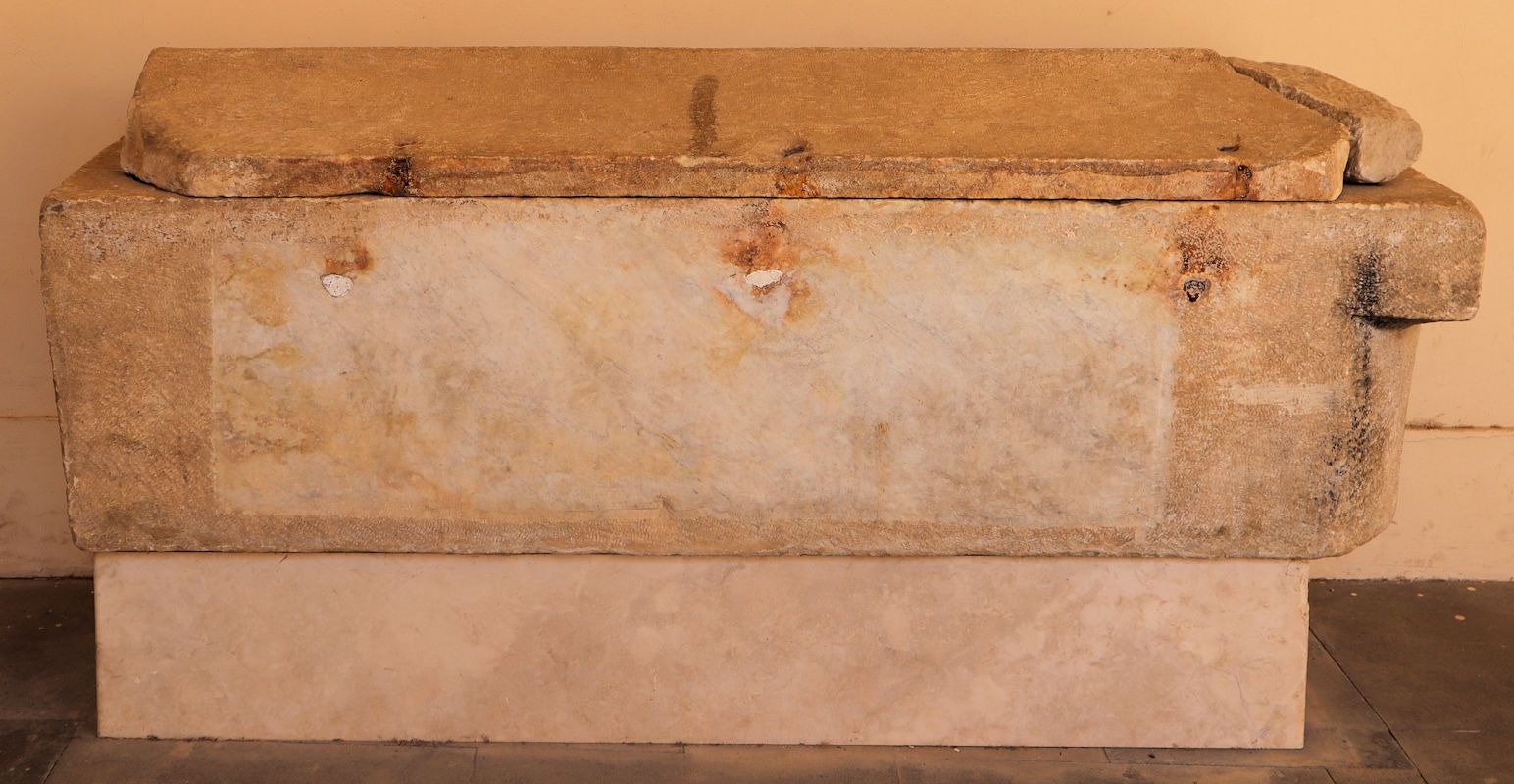 Geralds erster Sarkophag, in der Kathedrale in Velletri