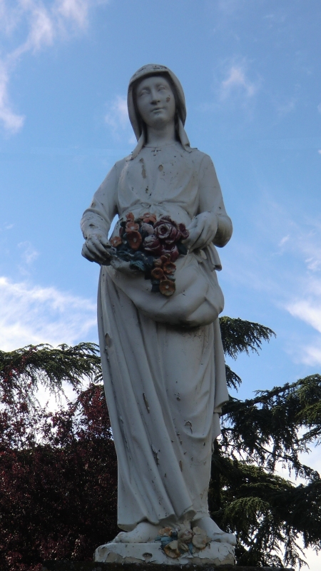 Alexandre Falguiere: Statue auf der Esplanade zwischen Kirche und Sanktuarium in Pibrac