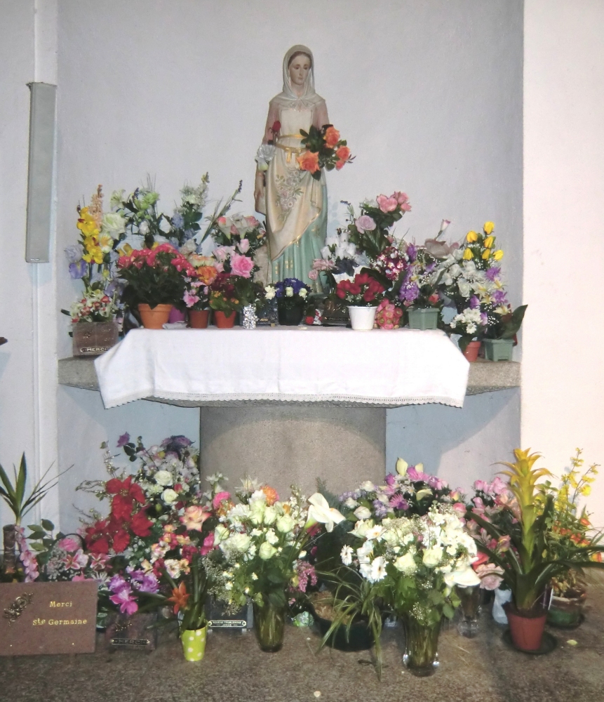Germana-Altar in der ihr geweihten Kapelle der Kirche in Pibrac; aus dem Altar entspringt die Quelle