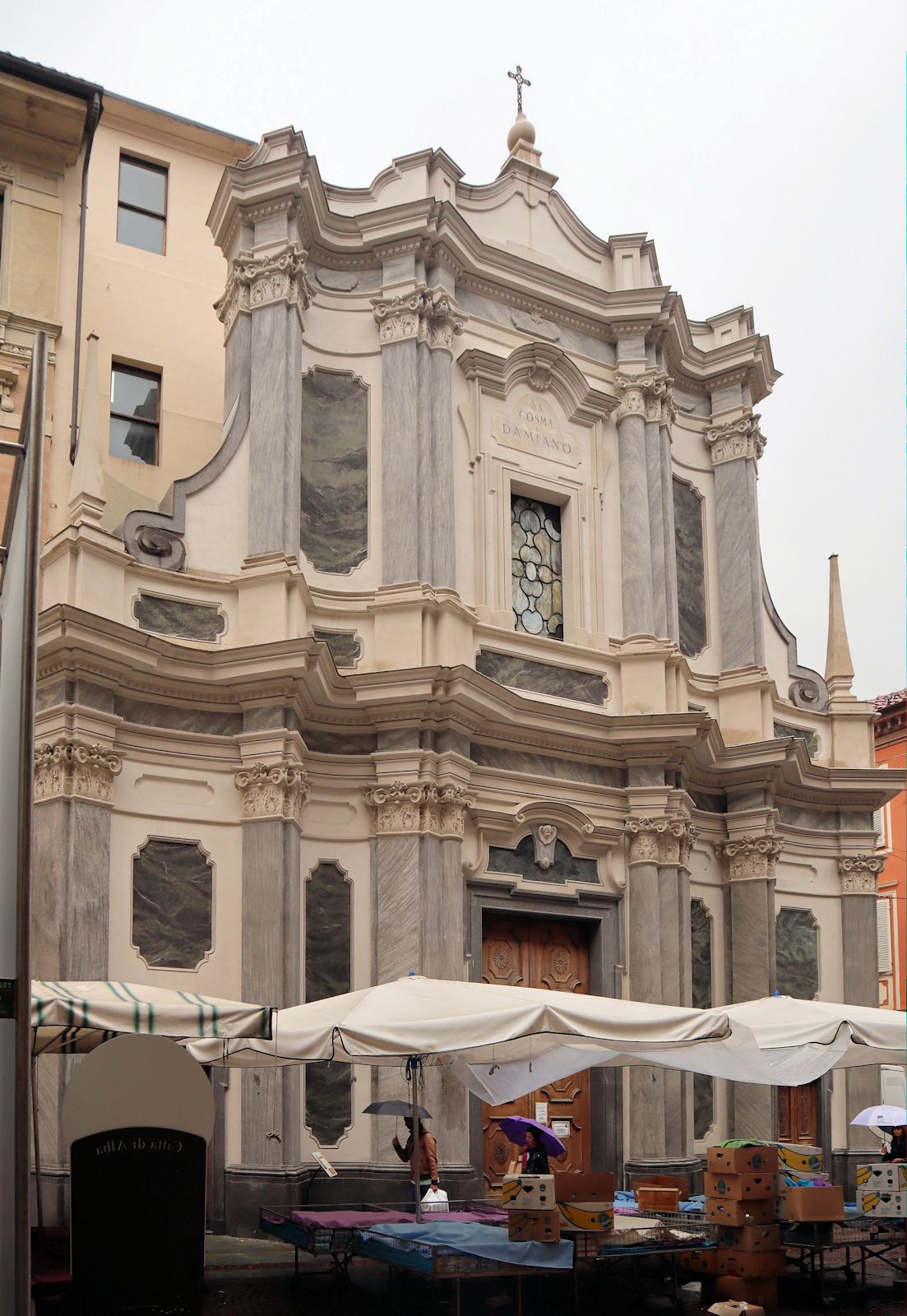 Kirche Santi Cosma e Damiano in Alba