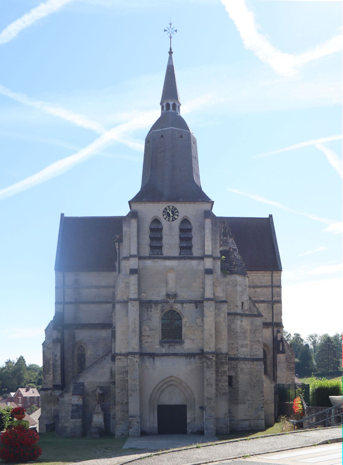 Goban geweihte Kirche in Saint-Gobain