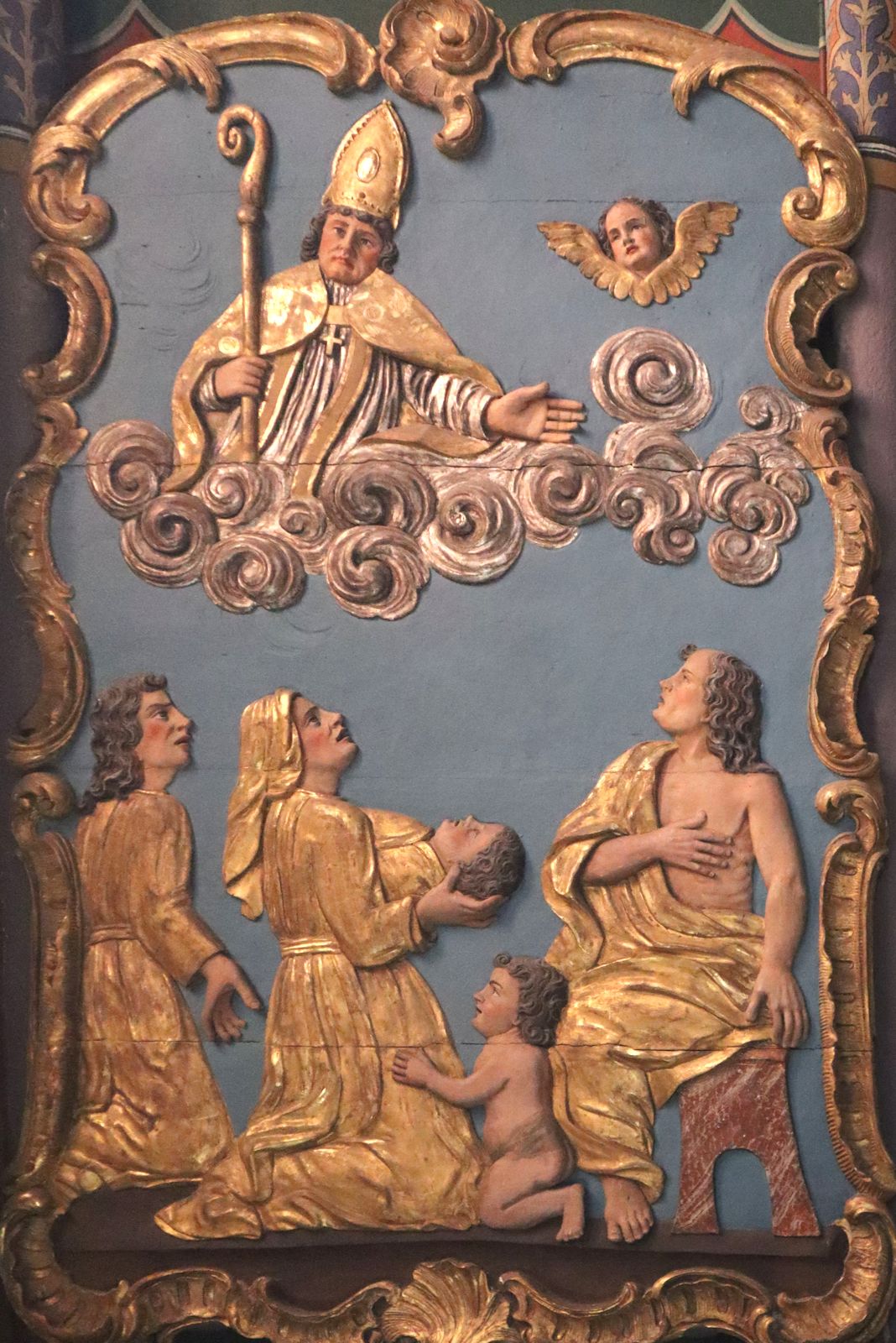 Relief über Gratus' Wirken in der Kathedrale in Oloron-Sainte-Marie