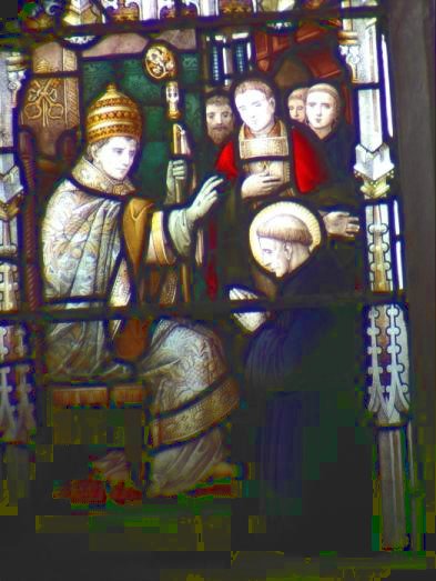 Glasfenster in der Heilig-Kreuz-Kirche Crediton in England: Gregor weiht Bonifatius zum Bischof