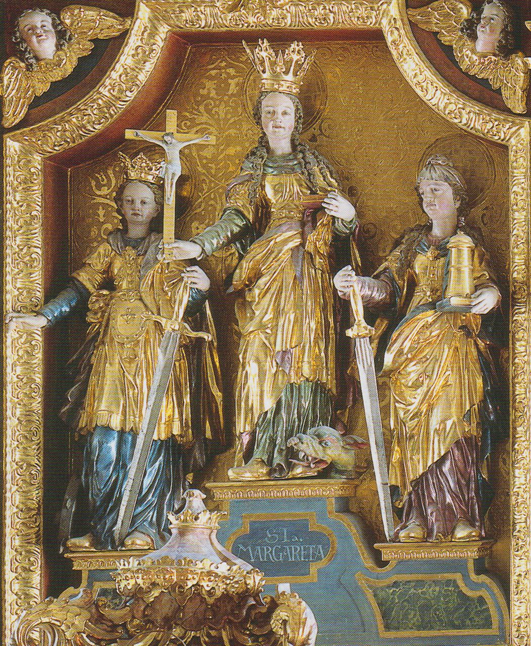 Katharina, Margareta und Barbara, Statuen am Hochaltar der Margarethenkirche in Bayrischzell