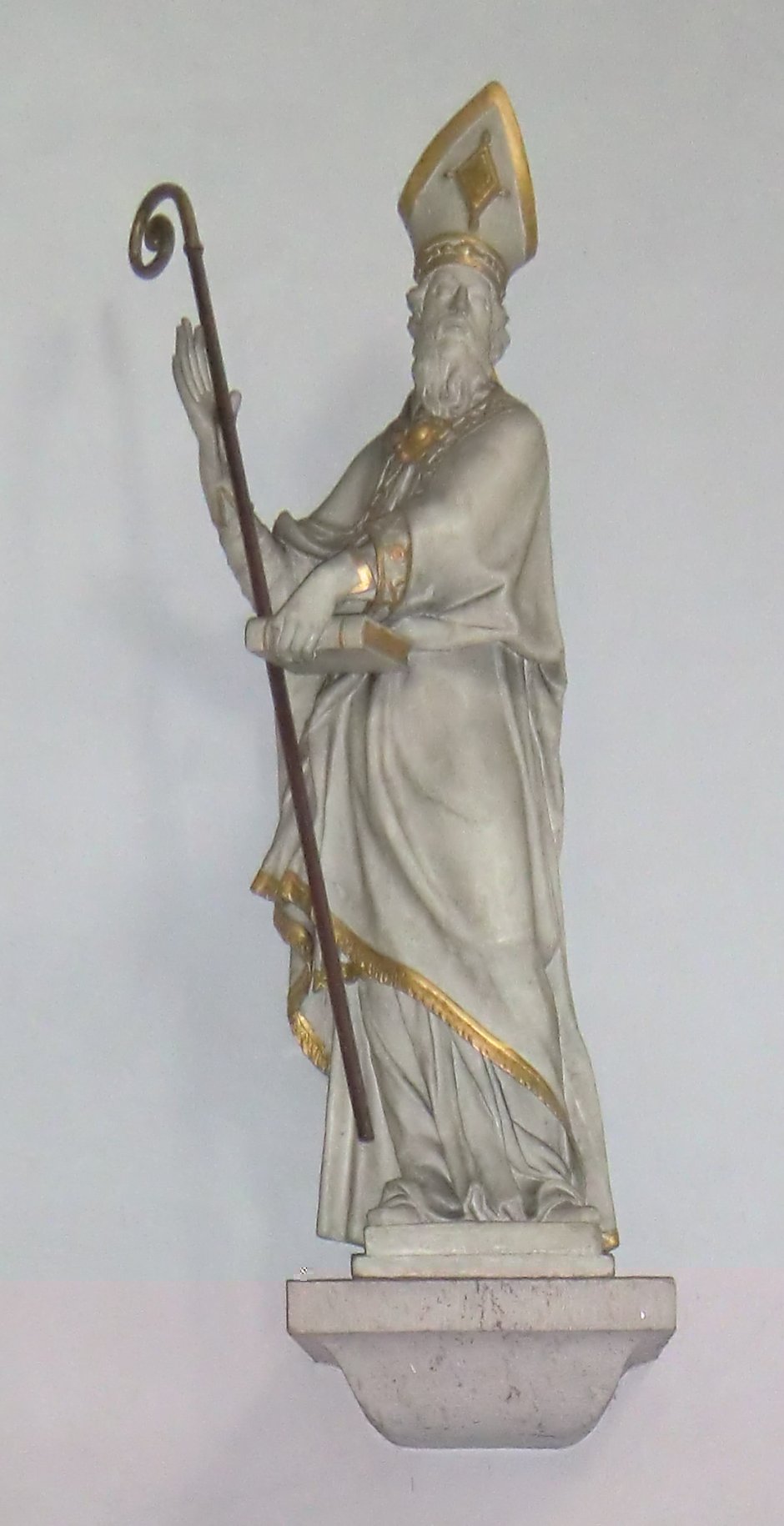 Statue in der Kirche St. Aposteln in Köln