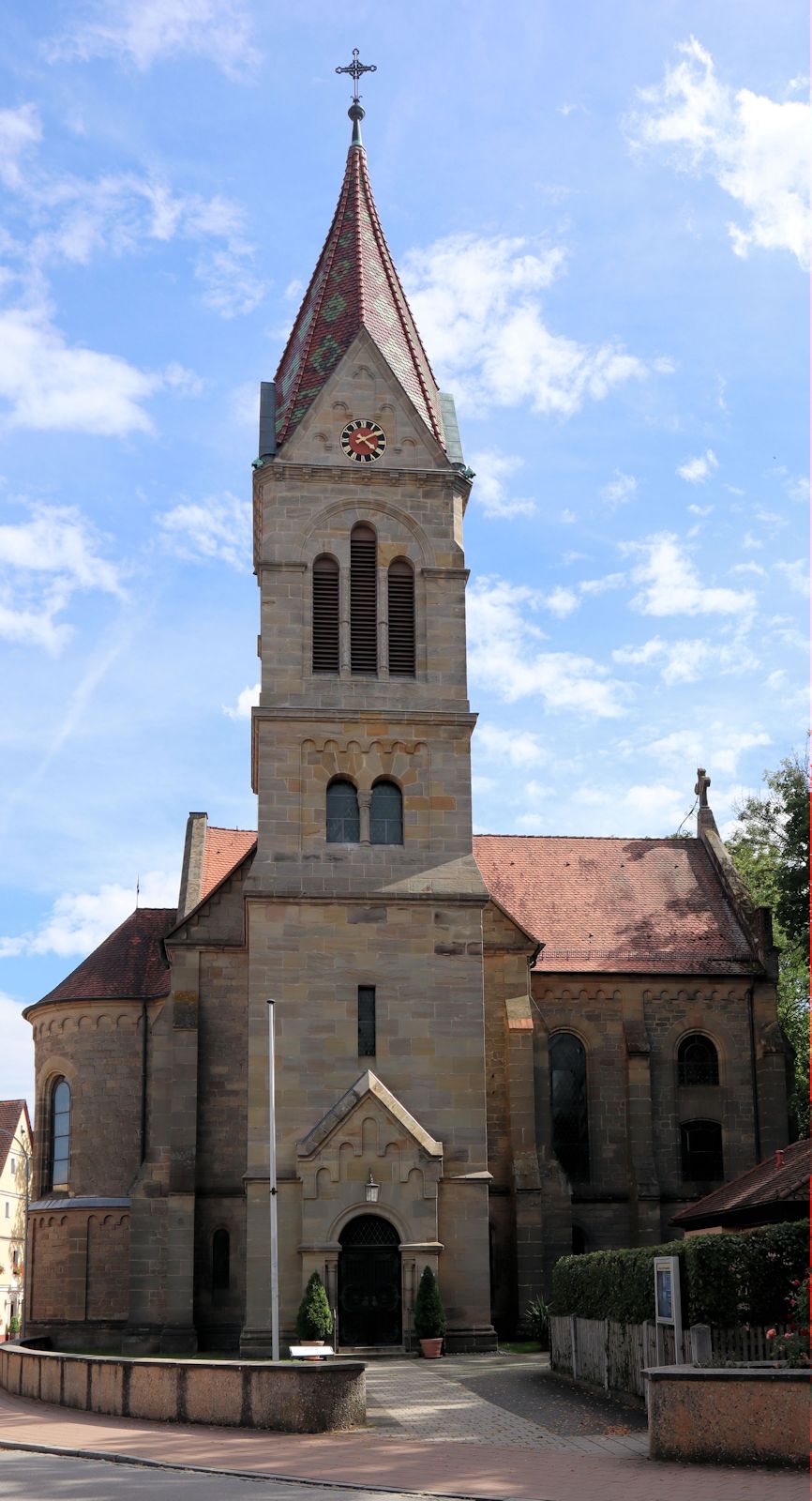 Die unter Hermann Bezzel neu errichtete Kirche in Neuendettelsau
