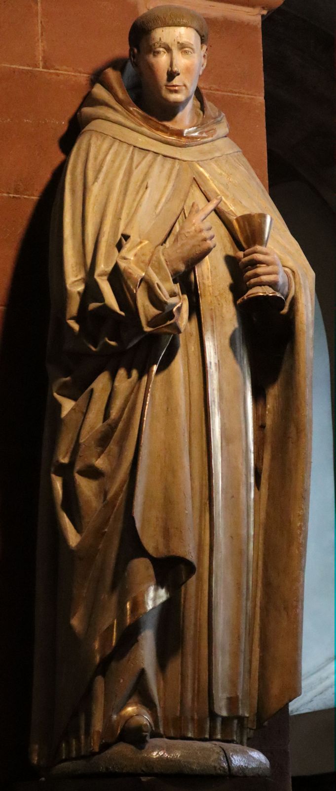 Holzskulptur, 13. Jahrhundert, in der Basilika des Klosters Steinfeld