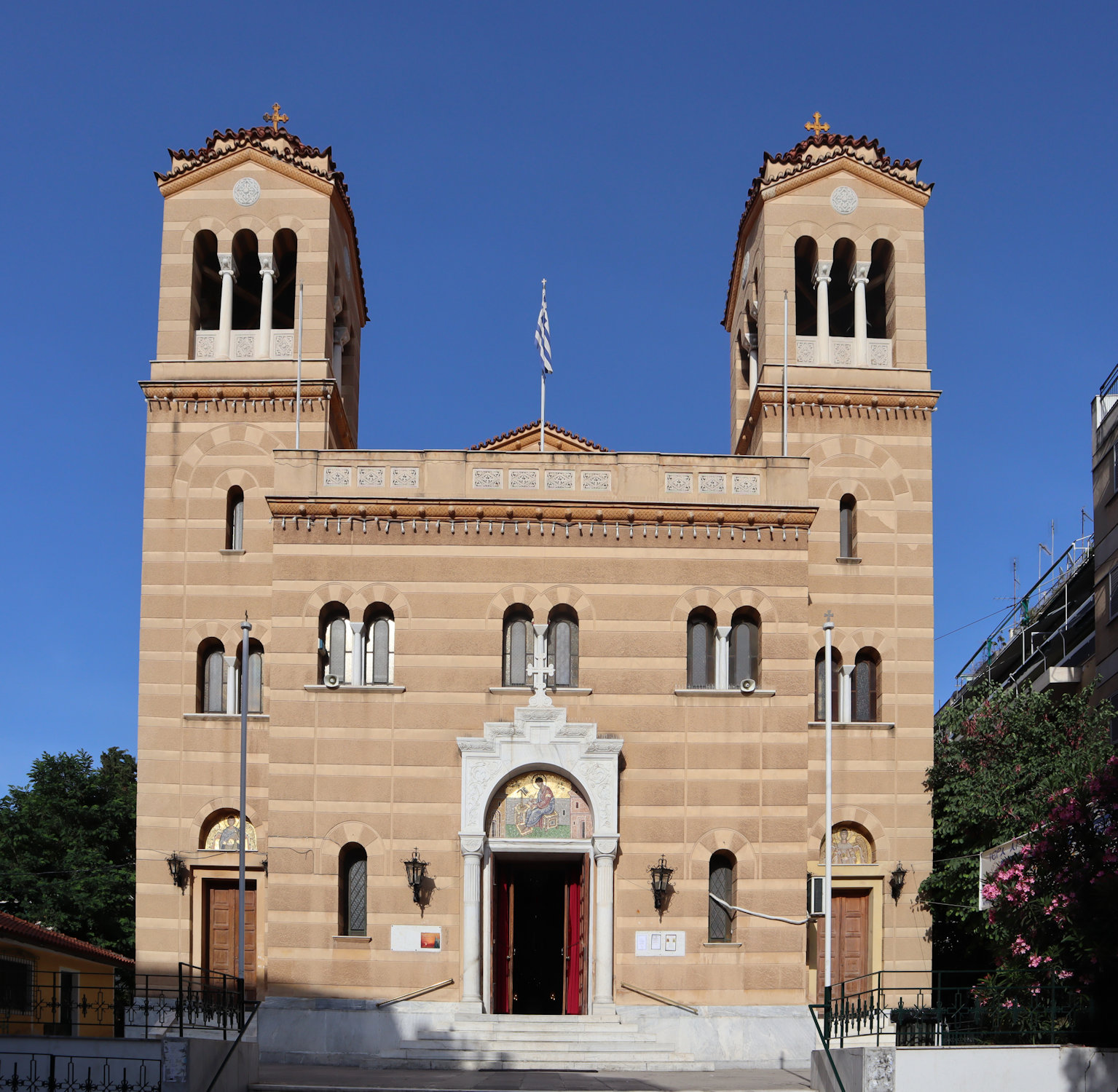 Lukas-Kirche im Stadtteil Agios Loukas in Athen