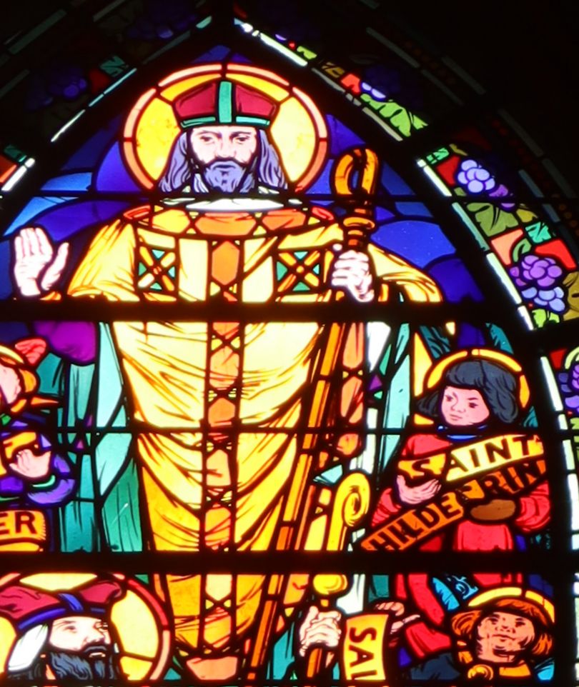 Glasfenster (Ausschnitt), 1892, in der Kathedrale in Châlons-en-Champagne