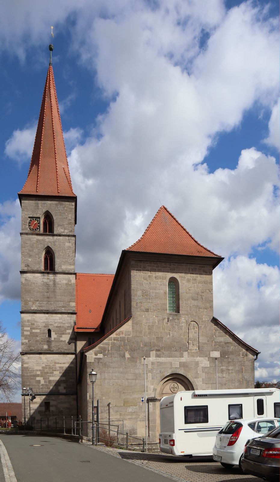 Kirche des ehemaligen Klosters in Münchaurach