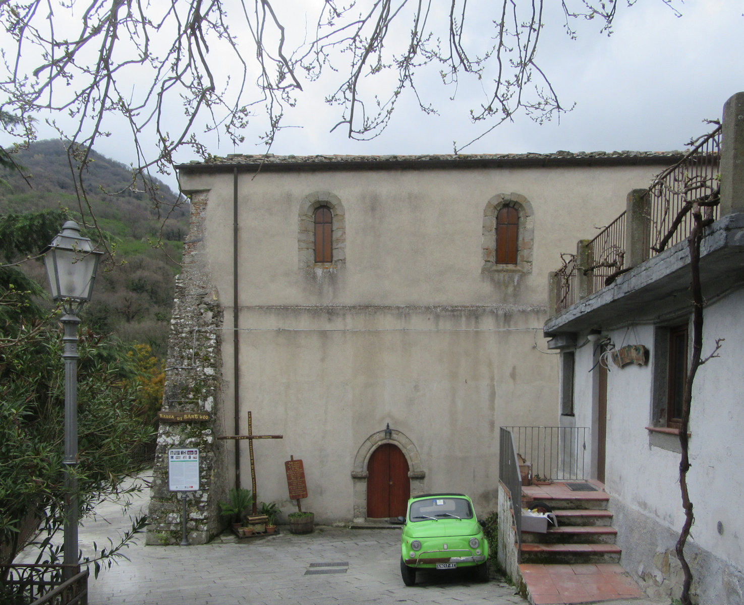 das alte Kloster Santa Maria di Nucaria