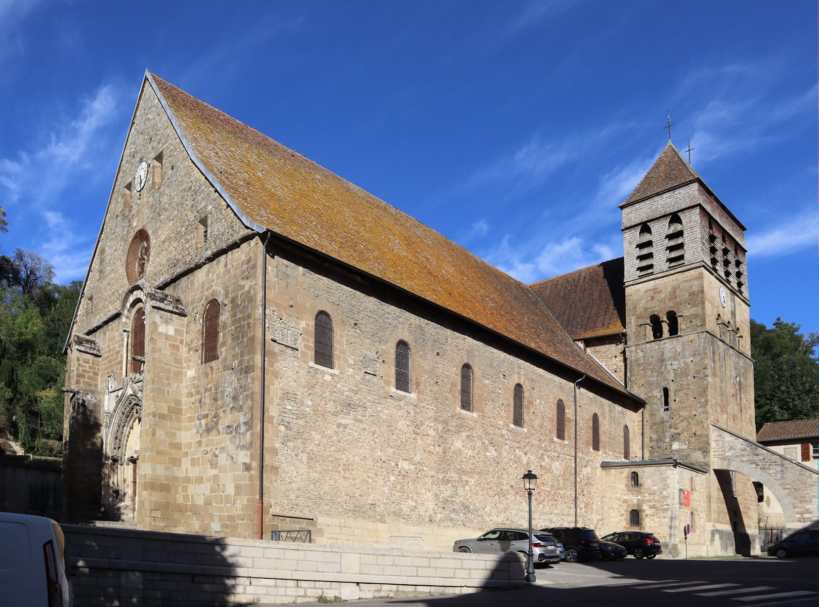 Kirche des ehemaligen Klosters in Saint-Chef