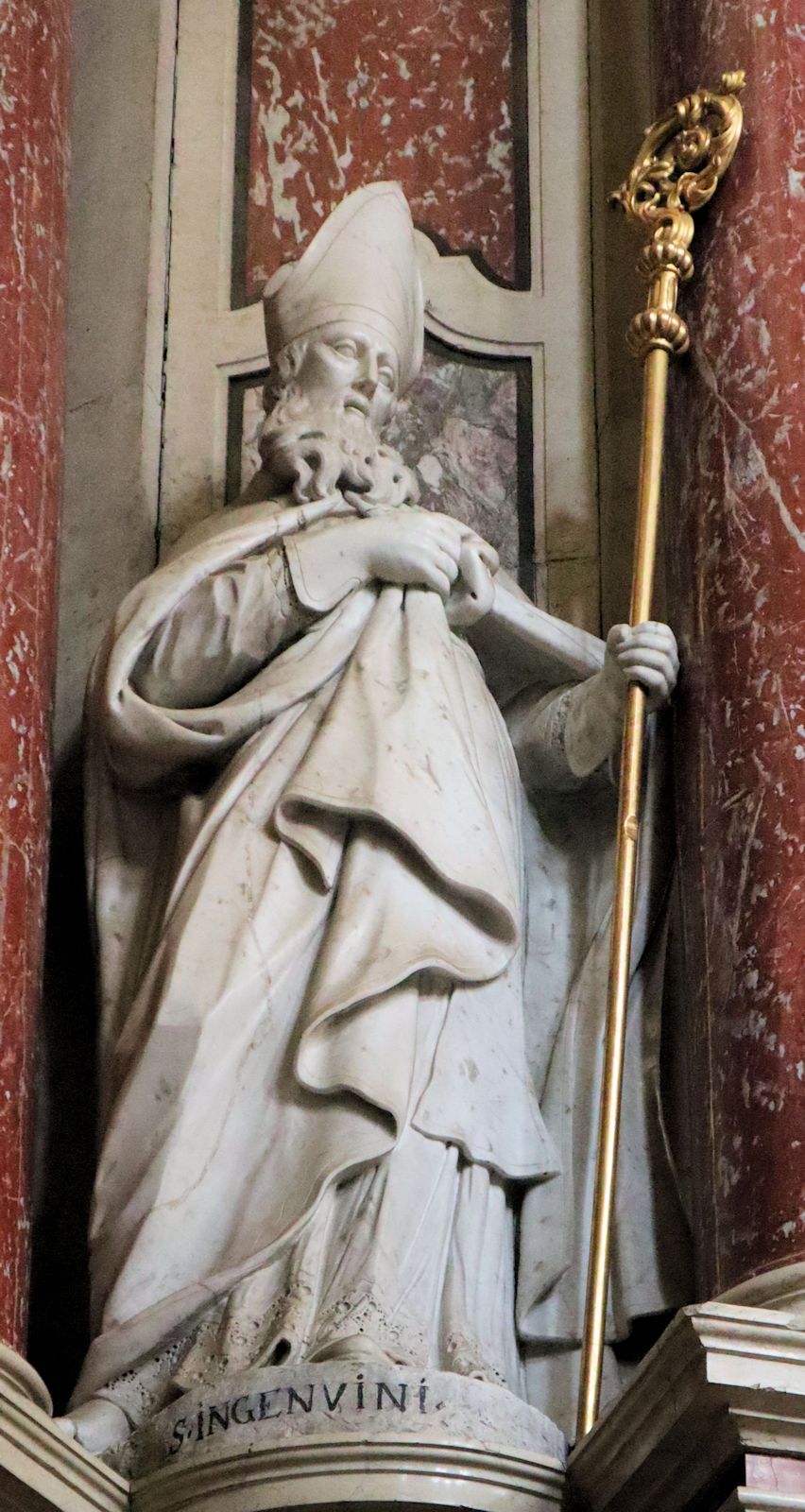 Statue im Dom in Brixen