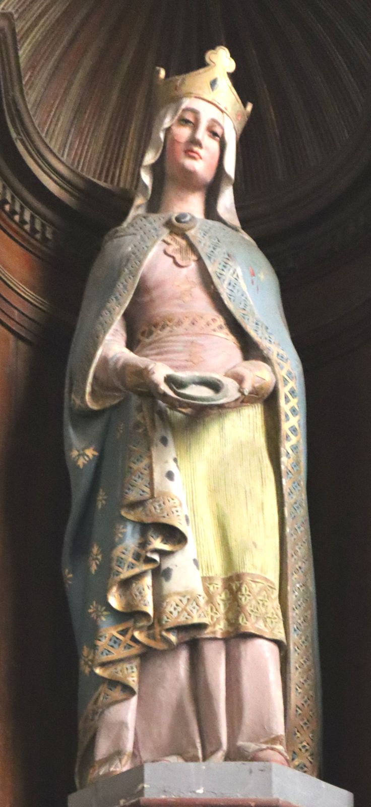 Statue in der Kirche Sainte-Isbergue in Isbergues