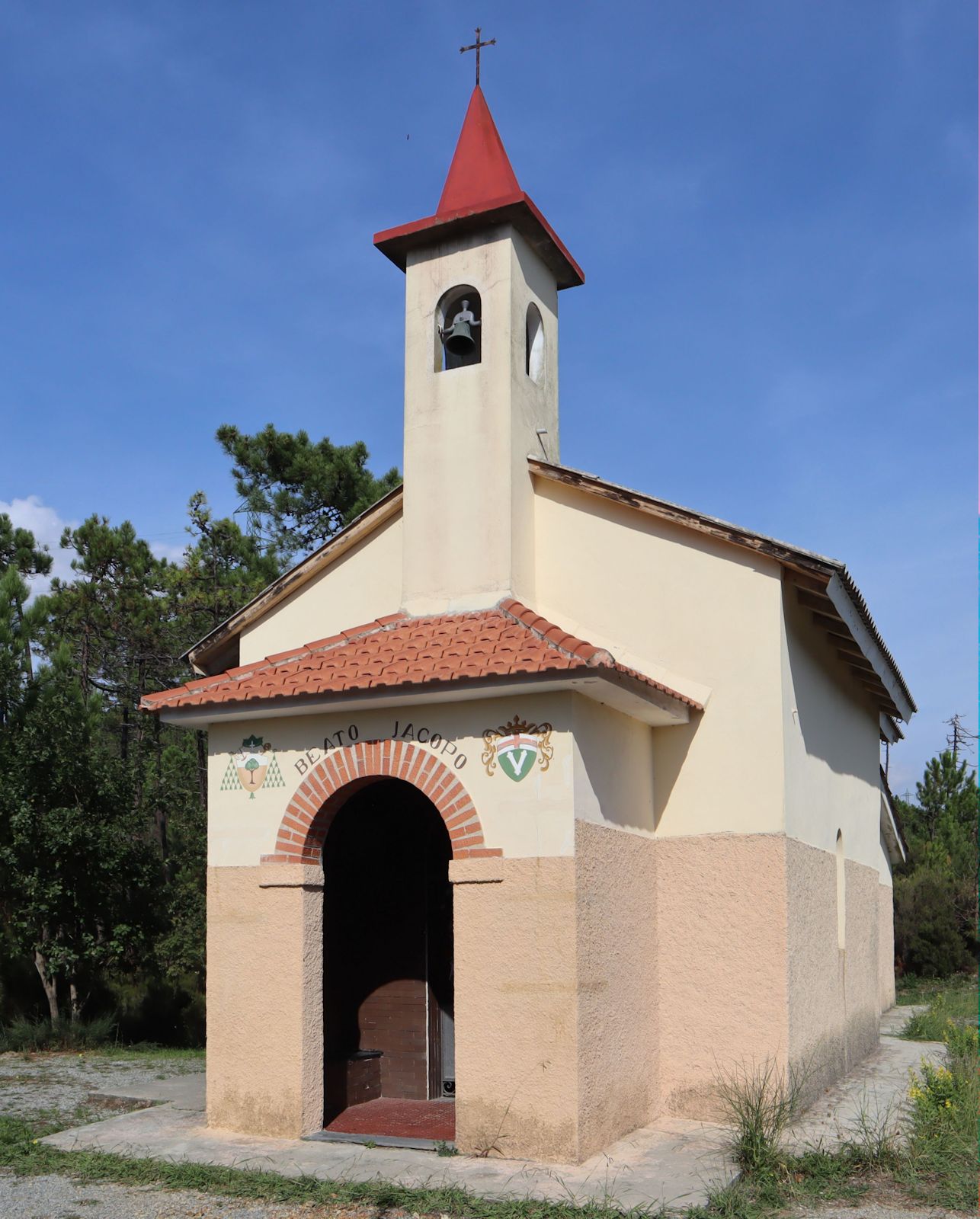 Kapelle, angeblich an derStelle des Geburtshauses von Jakobus, in den Bergen bei Varazze