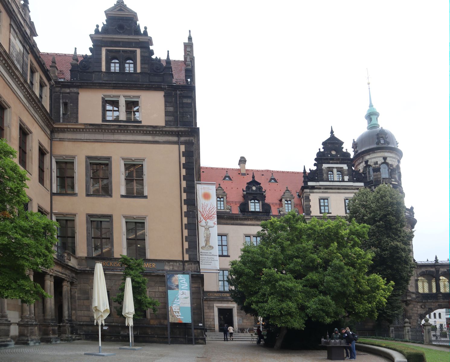 Westfront des Schlosses in Dresden