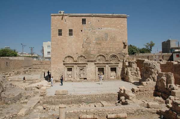 Die Reste der Jakob geweihten Kirche in Nusaybin