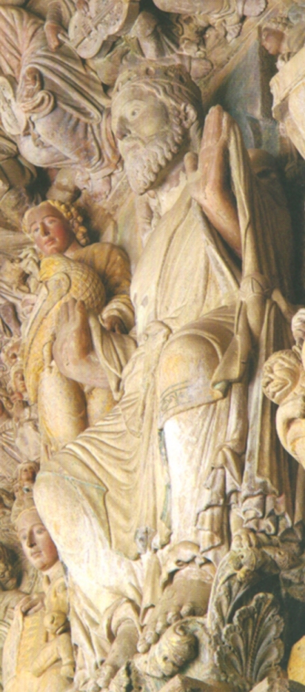 Statue an der Pórtico de la Gloria an der Kathedrale in Santiago de Compostela