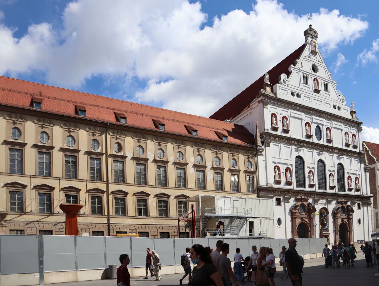 Jesuitenkirche St. Michael und ehemaliges -kolleg in München