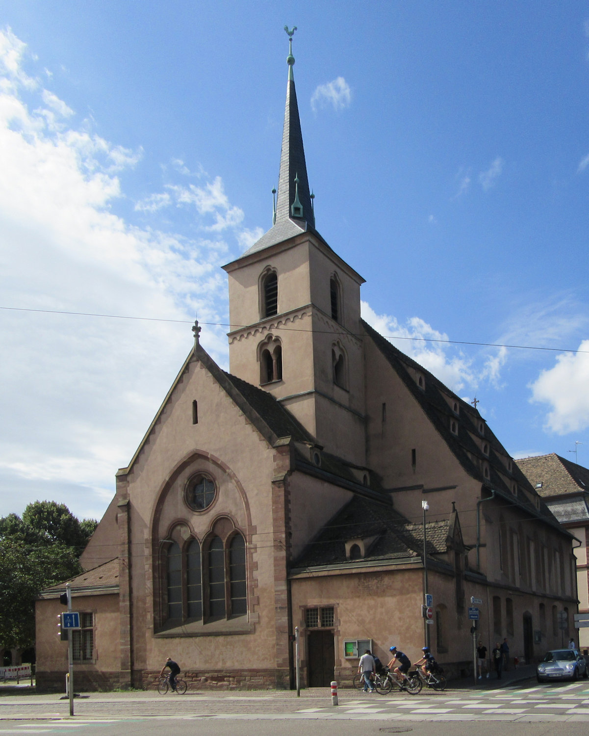 Reformierte Kirche in der St.-Albans-Vorstadt in Basel; in der Nähe wohnte Calvin.