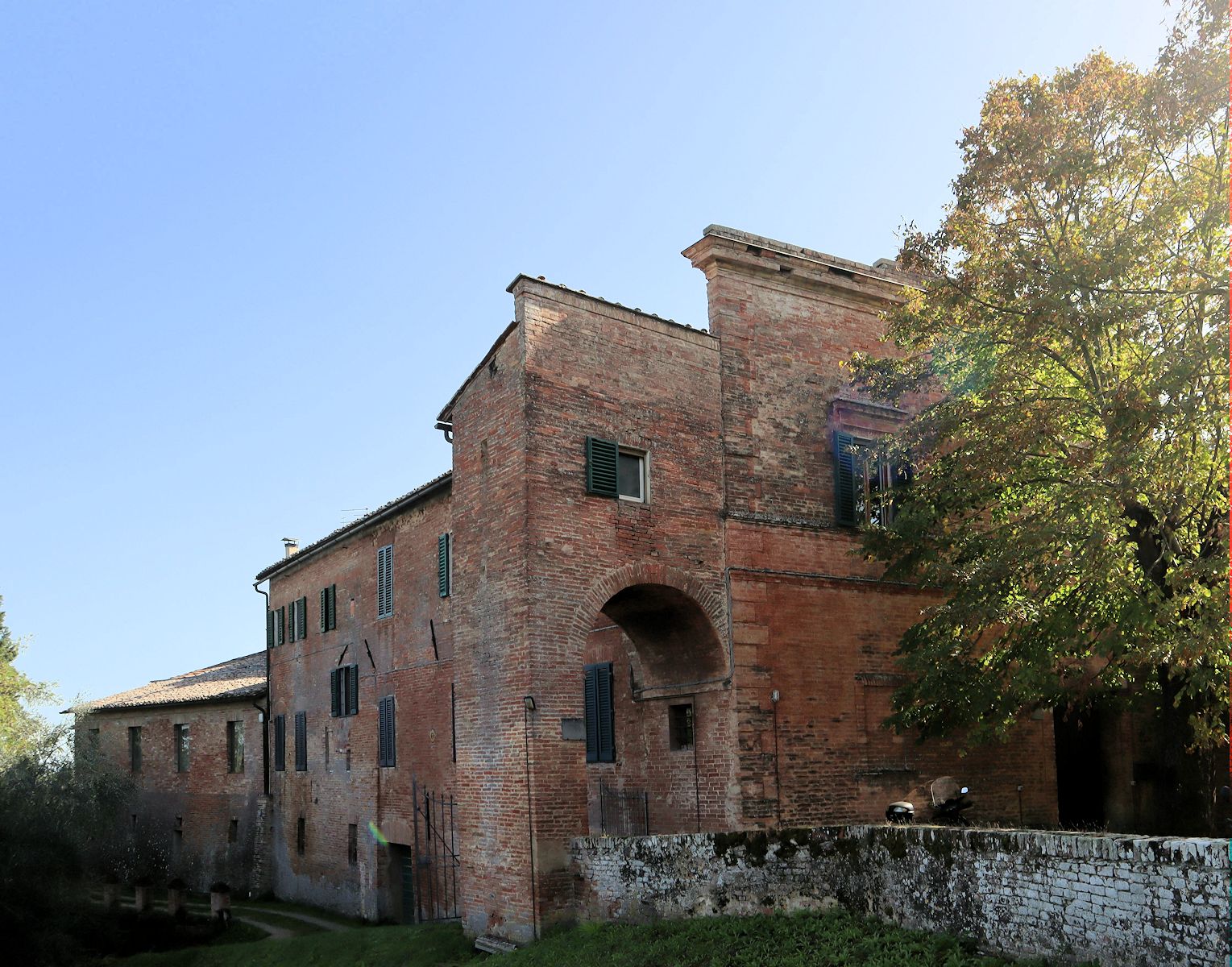 ehemaliges Kloster Santi Abbondio e Abbondanzio bei Siena