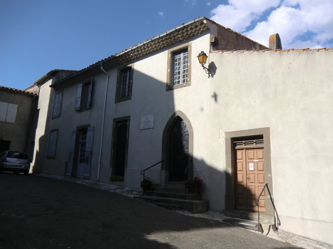 Johannes Franz Régis' Geburtshaus in Fontcouverte, direkt gegenüber der Kirche