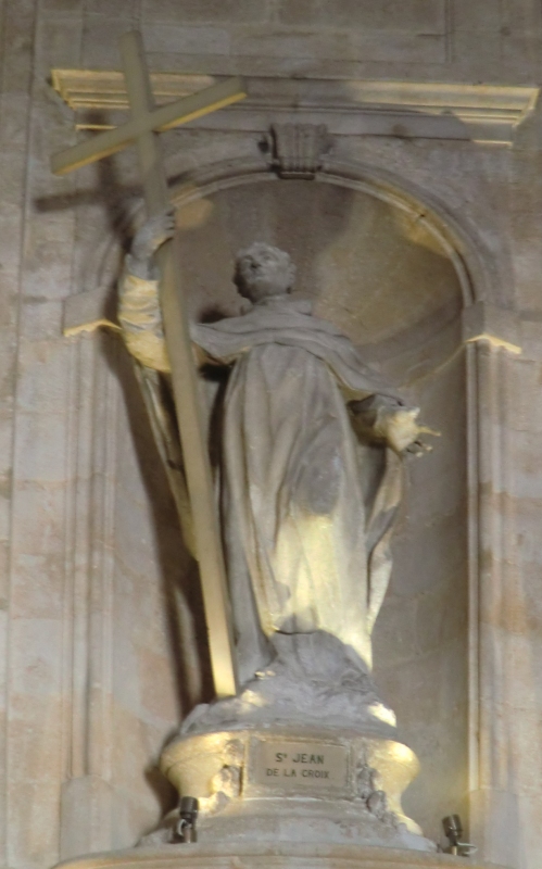 Statue in der Oblatenkapelle, der früheren Karmeliterkirche, in Aix-en-Provence