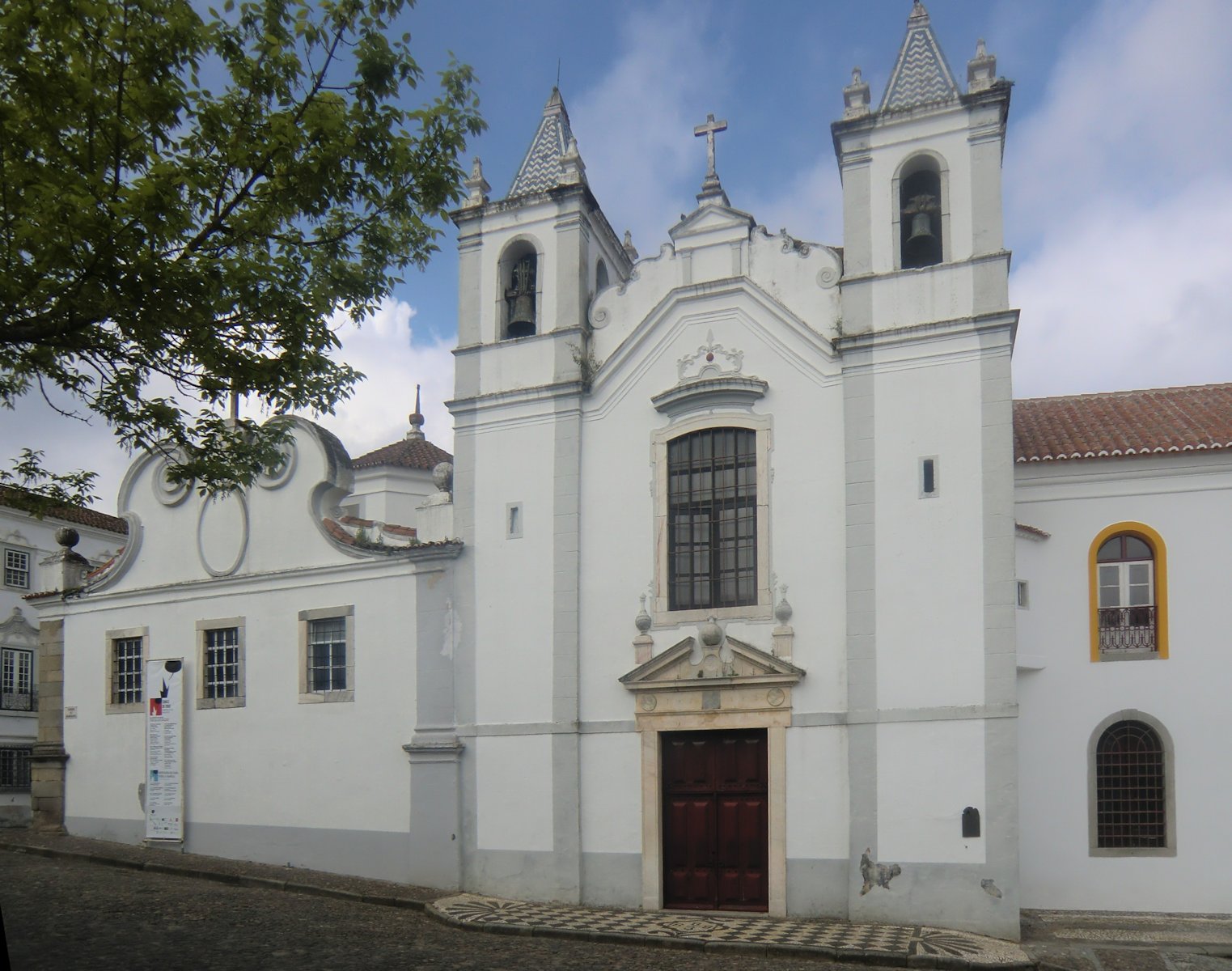 Kirche, im 17. Jahrhundert gebaut an der Stelle von Johannes' Geburtshaus in Montemor-o-Novo
