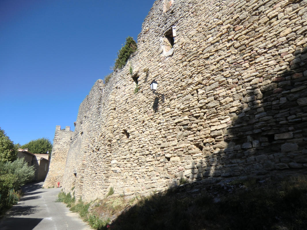 Reste des Schlosses in Faucon