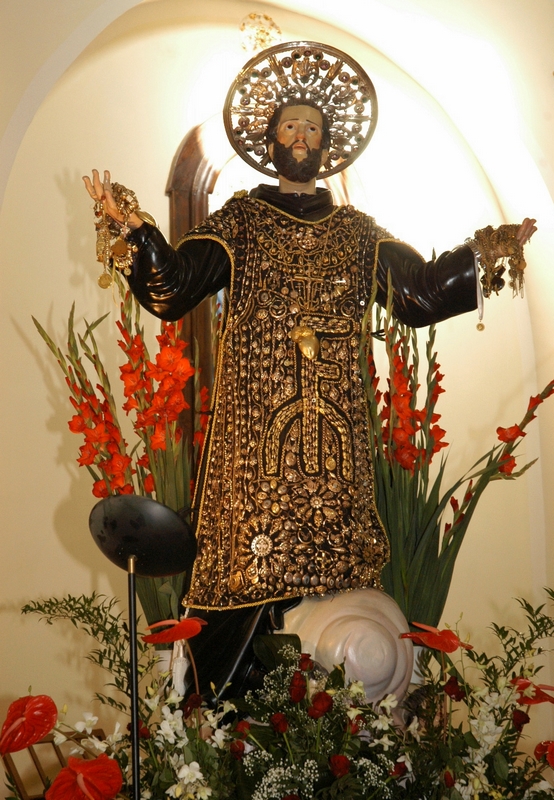 Statue in der Pfarrkirche in Tufara
