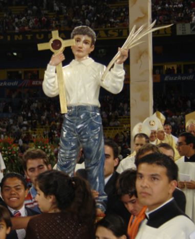 Statue, getragen bei der Feier zur Seligsprechung am 10. November 2005 in Guadalajara