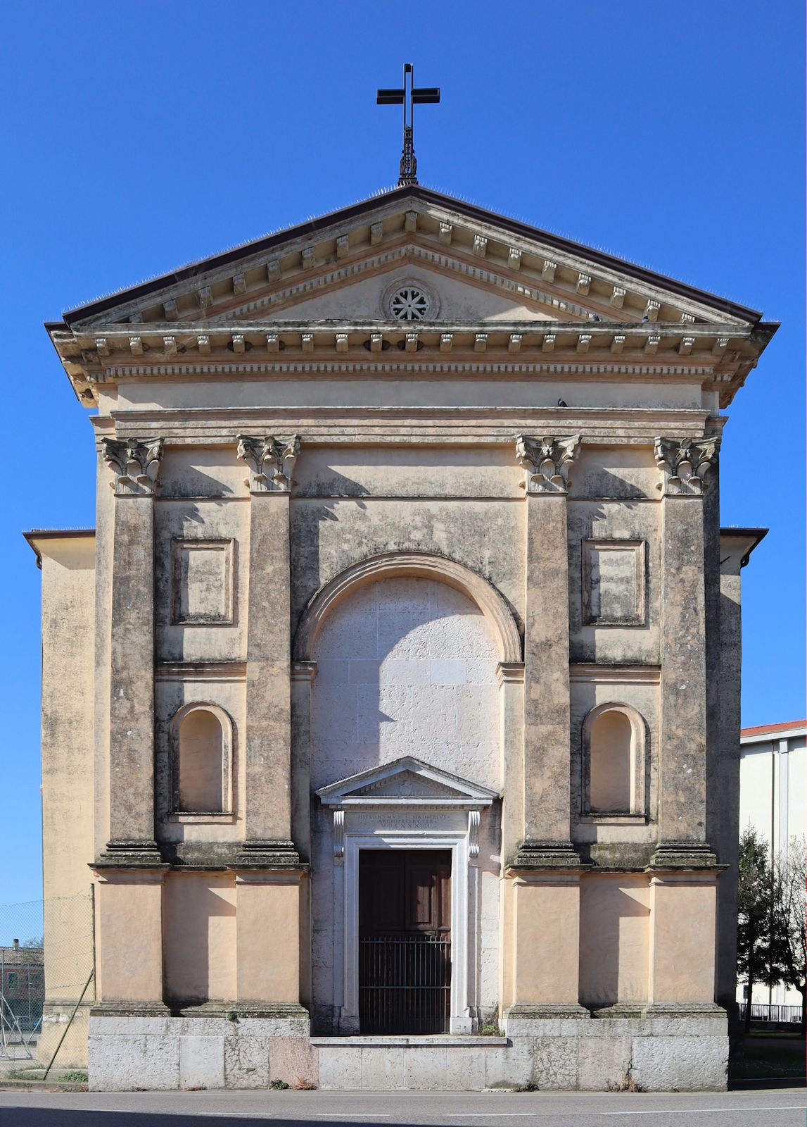 frühere Pfarrkirche in Ronco all'Adige