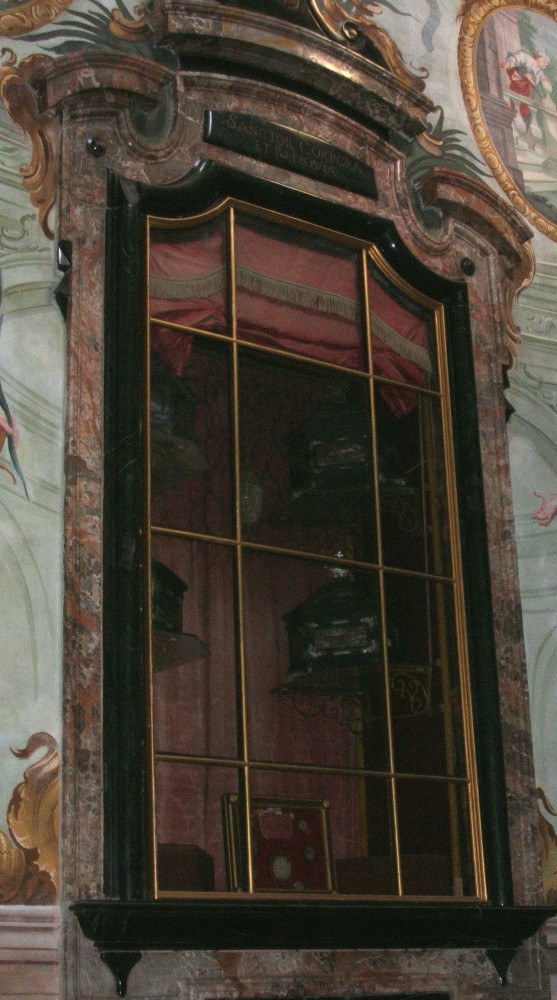 Julius' Reliquien in der Pfarrkirche in Orta San Giulio