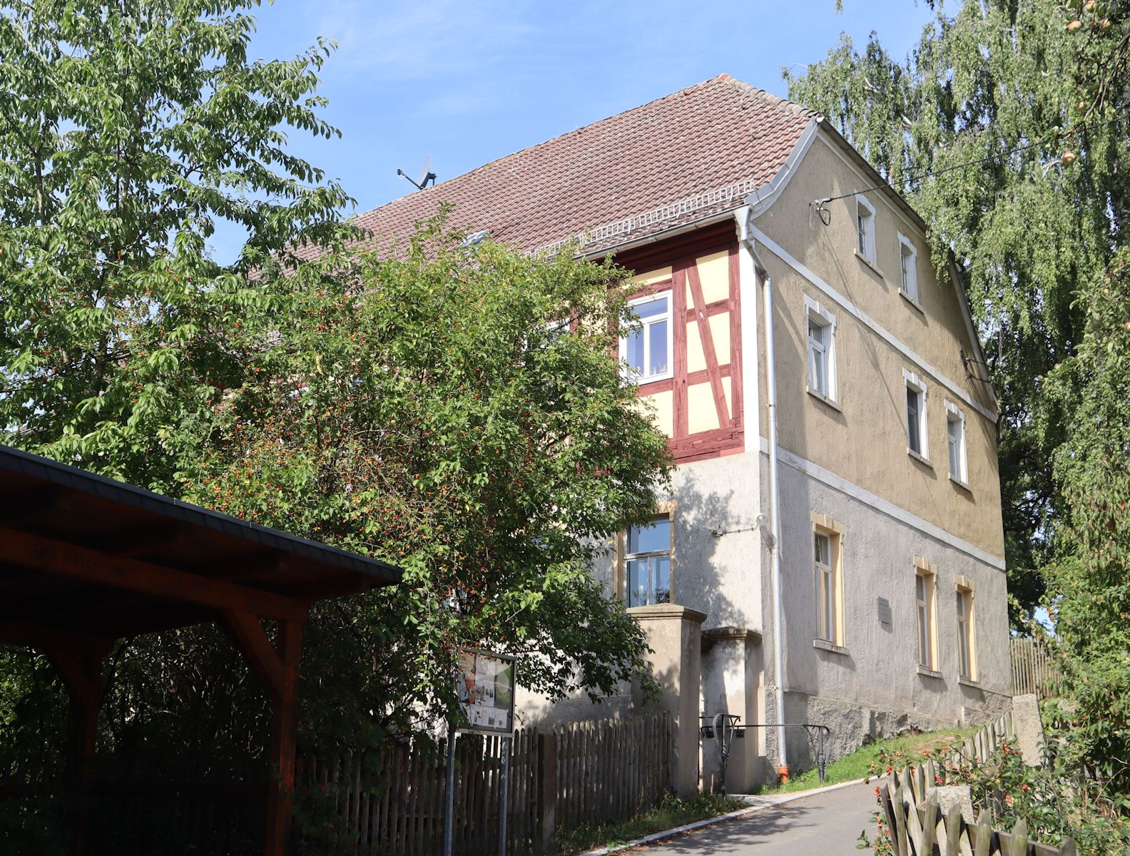 Pfarrhaus in Langenreinsdorf, in dem Justus Falckner geboren wurde