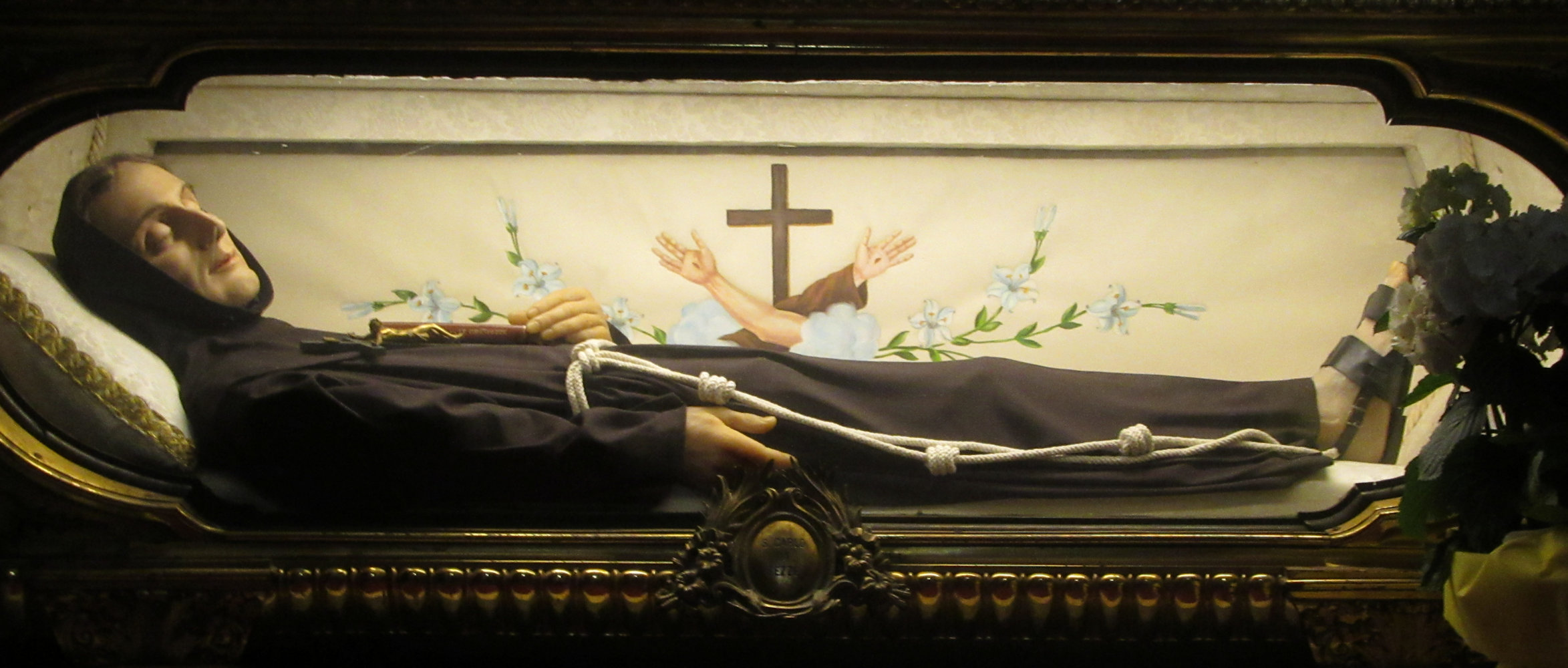 Karls unverwester Leichnam in der Kirche San Francesco a Ripa in Rom