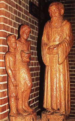 Paul Dierkes (1907 - 1968): Konrad, Skulptur in der Kirche Mariä Himmelfahrt in Güstrow