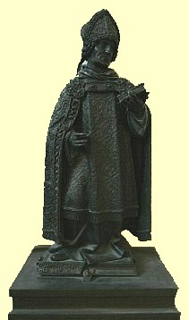 Statue: Landricus als Schutzheiliger des Hauses Habsburg, in der Hofkirche in Innsbruck