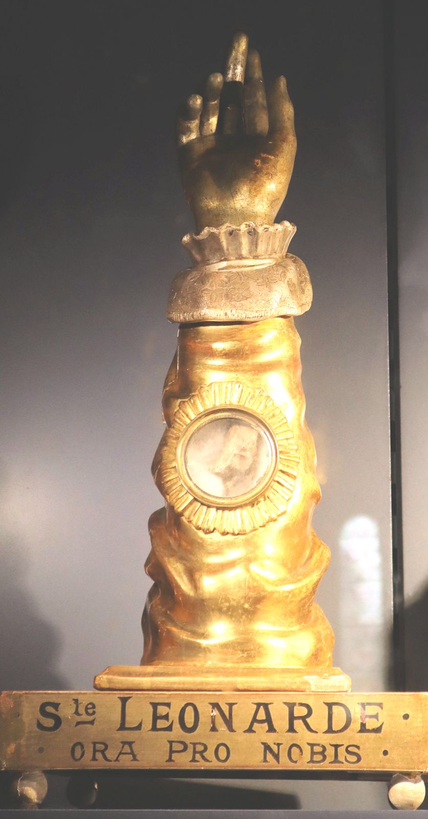 Reliquiar, um 1700, in der Stiftskirche Saint-Léonard in Saint-Léonard-de-Noblat