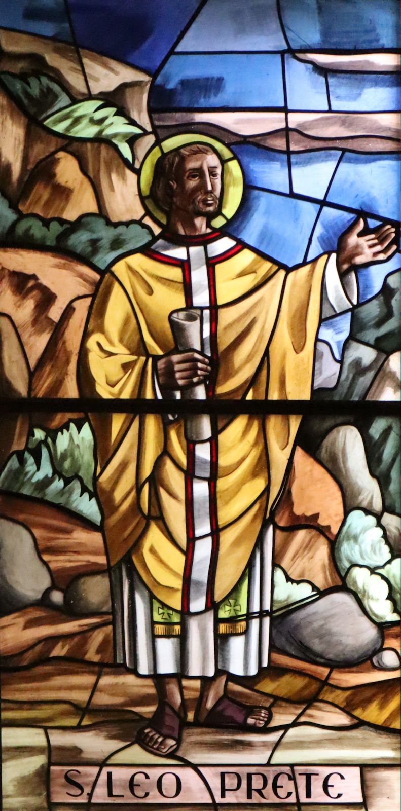 Glasfenster in der heutigen Pfarrkirche in Voghenza