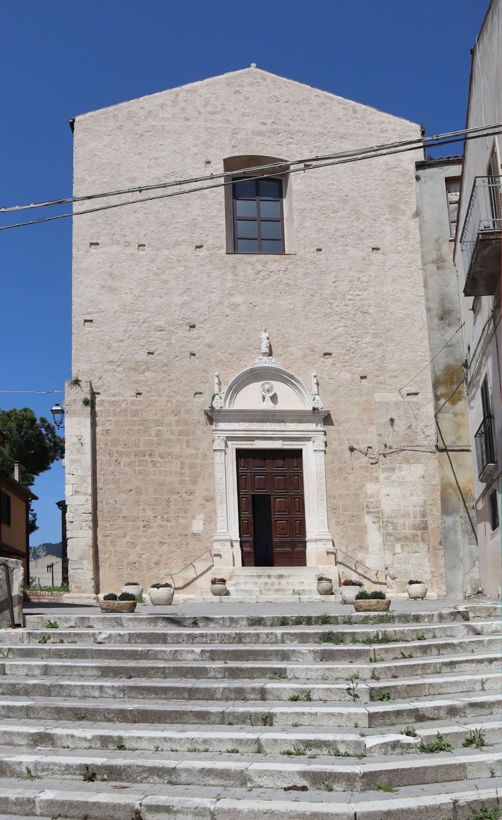 Kirche San Domenico in Tocco da Casauria