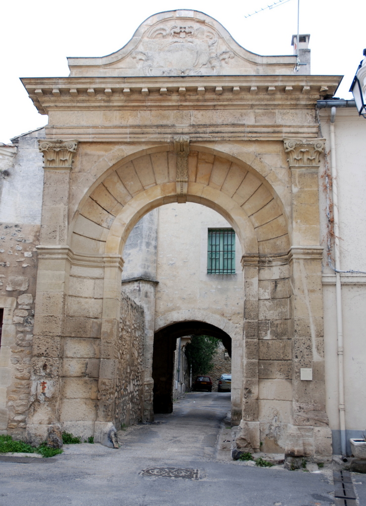 Portal zum Kloster Saint-Cesaire in Arles