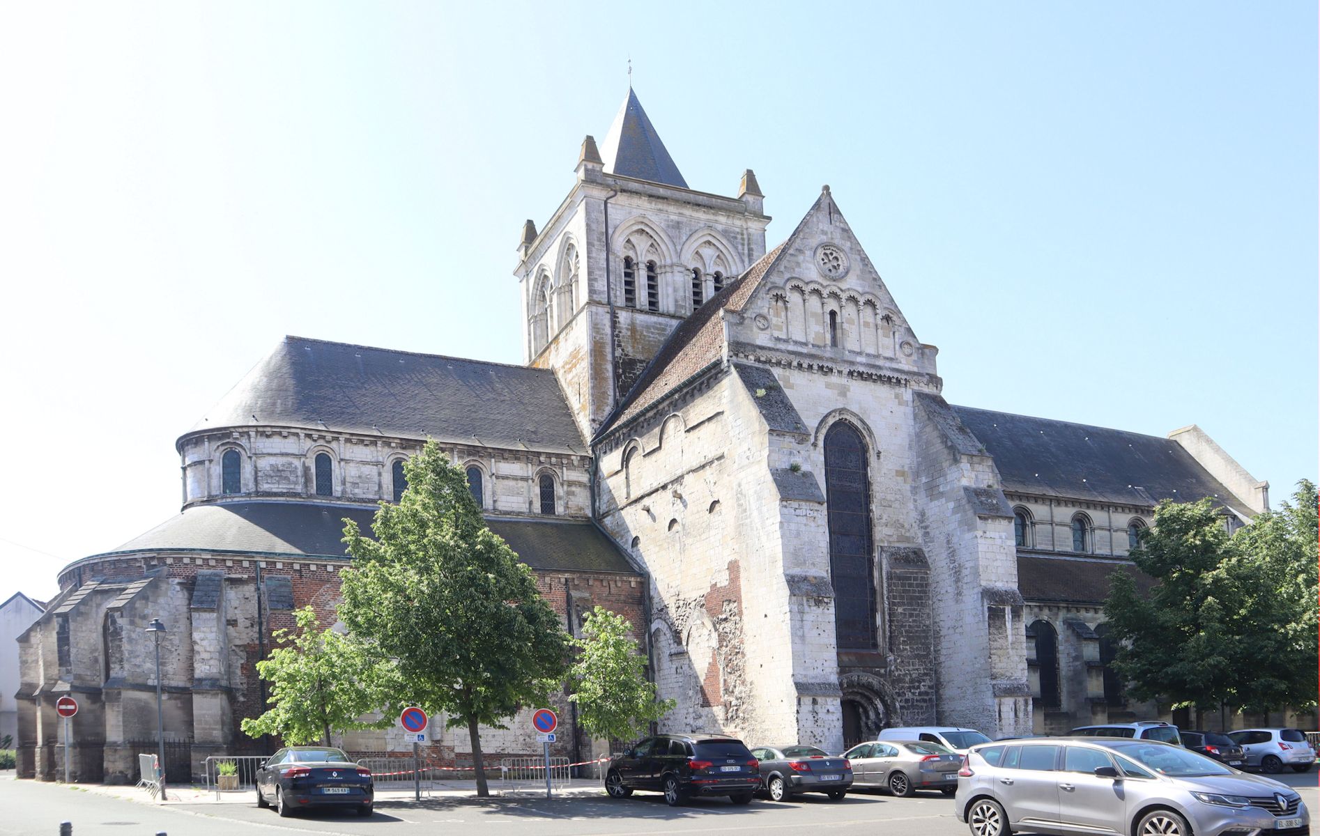 Stiftskirche in Lillers